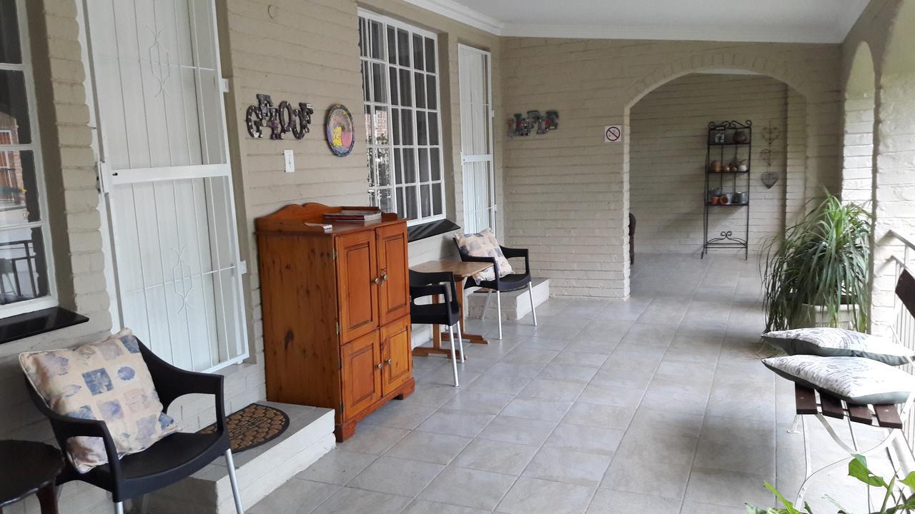 Js Inn Mbombela Exterior foto